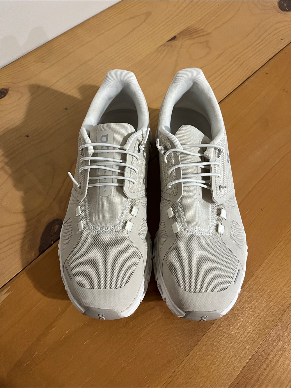 On Running Women’s Athletic Sneakers in Light Beige and White - Picture 2 of 6